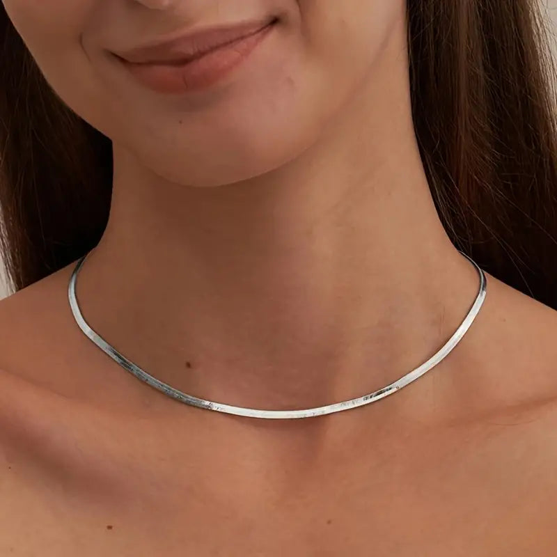 Solara Herringbone Necklace