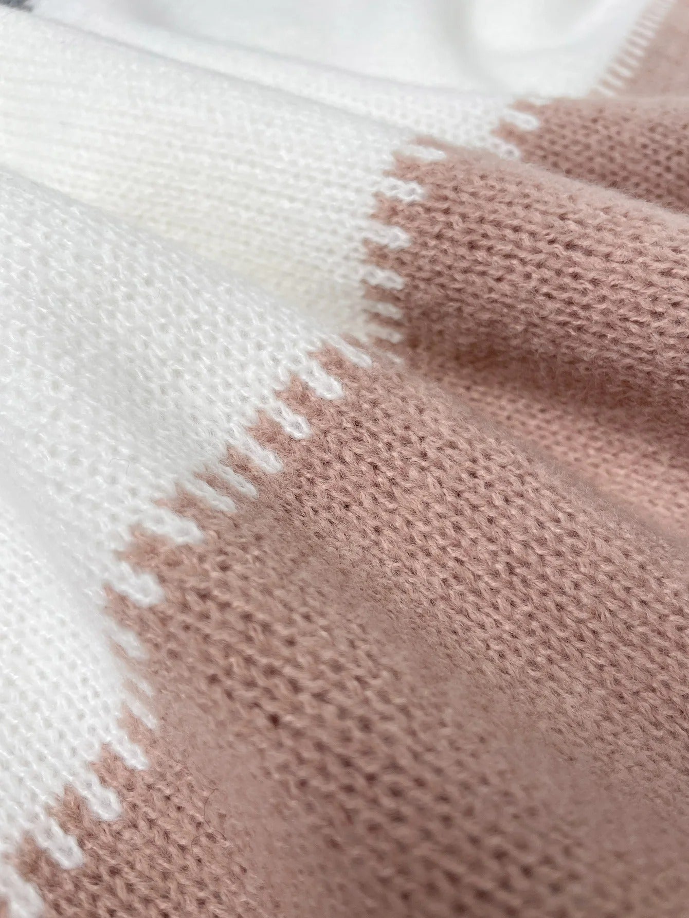 Clara | Elegant Leopard Sweater