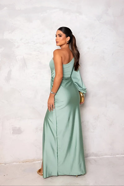 Milani - Timeless Elegant Maxi Dress