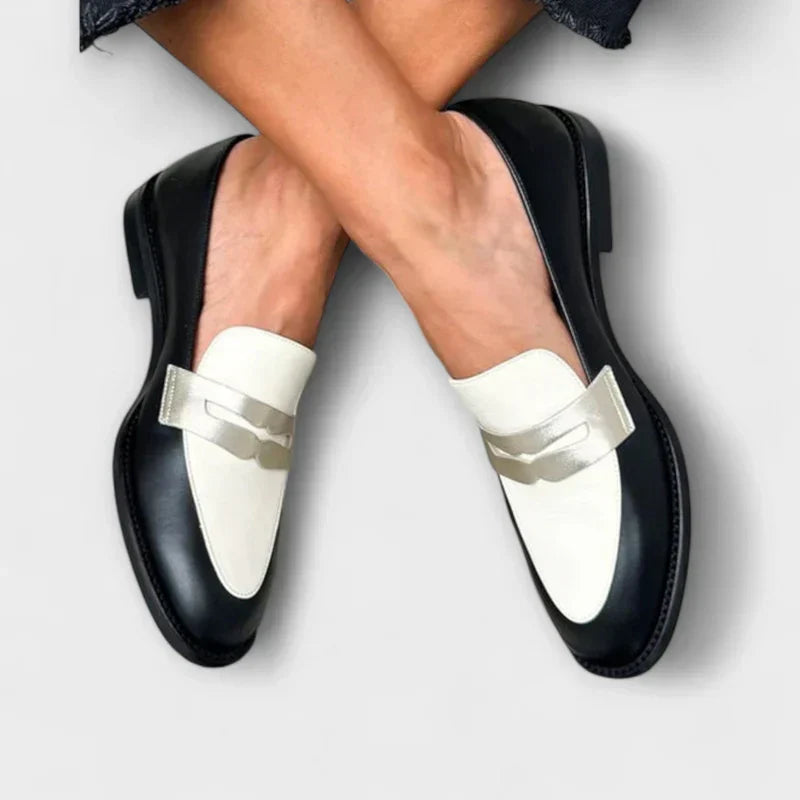 PEGGY PATENT LEATHER LOAFERS