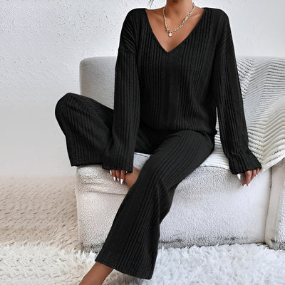 ISLA | Striped V-Neck Knit Set
