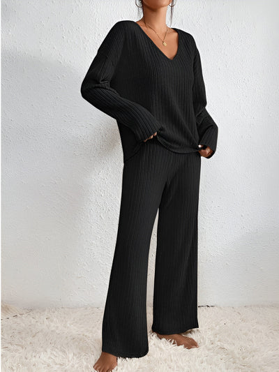 ISLA | Striped V-Neck Knit Set